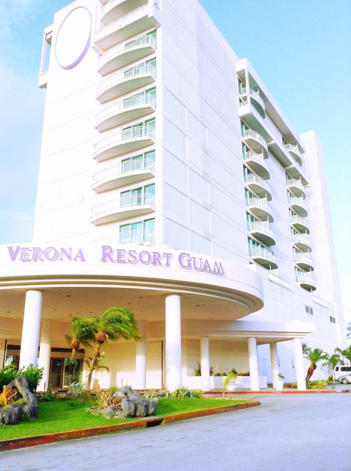 Verona Resort & Spa Tumon Exterior foto
